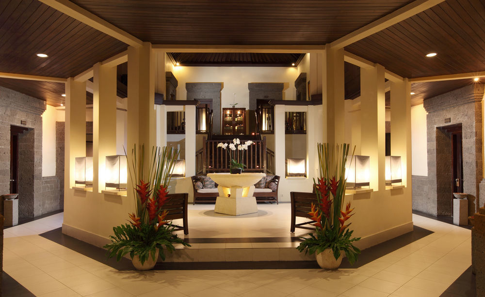Puri Santrian Beach Resort And Spa Sanur Екстериор снимка
