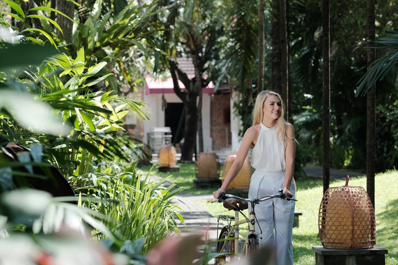Puri Santrian Beach Resort And Spa Sanur Екстериор снимка